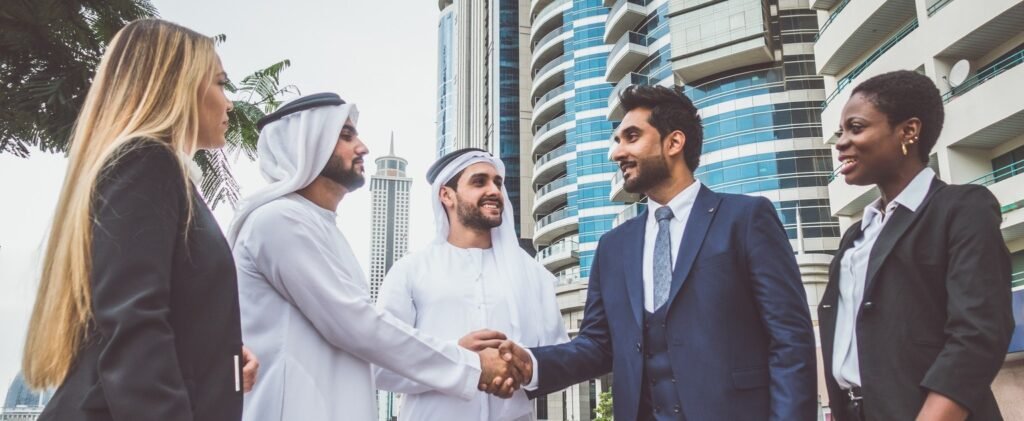 Businessmen and Investors Services 1024x421